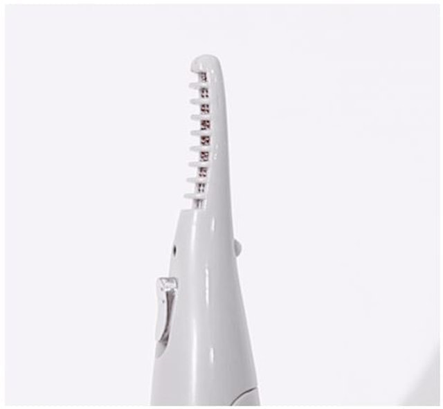 Fillimilli  Mini Heated Eyelash Curler