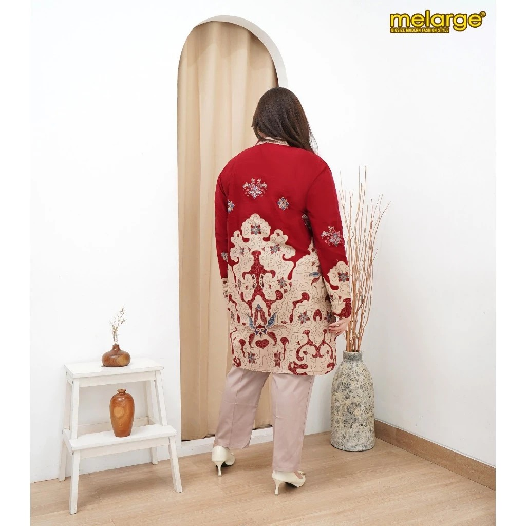  Melarge Tunik Batik Jumbo Hanum