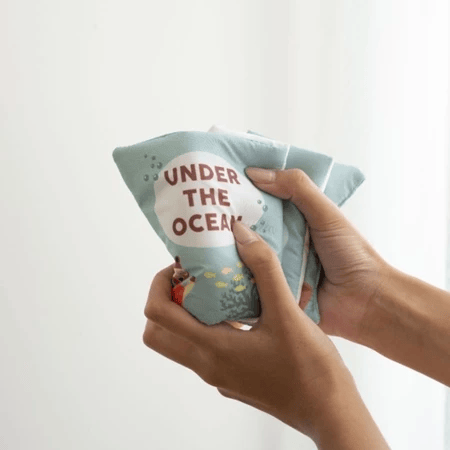 Baby Loop Baby Loop Busy Book Series for 1+ year