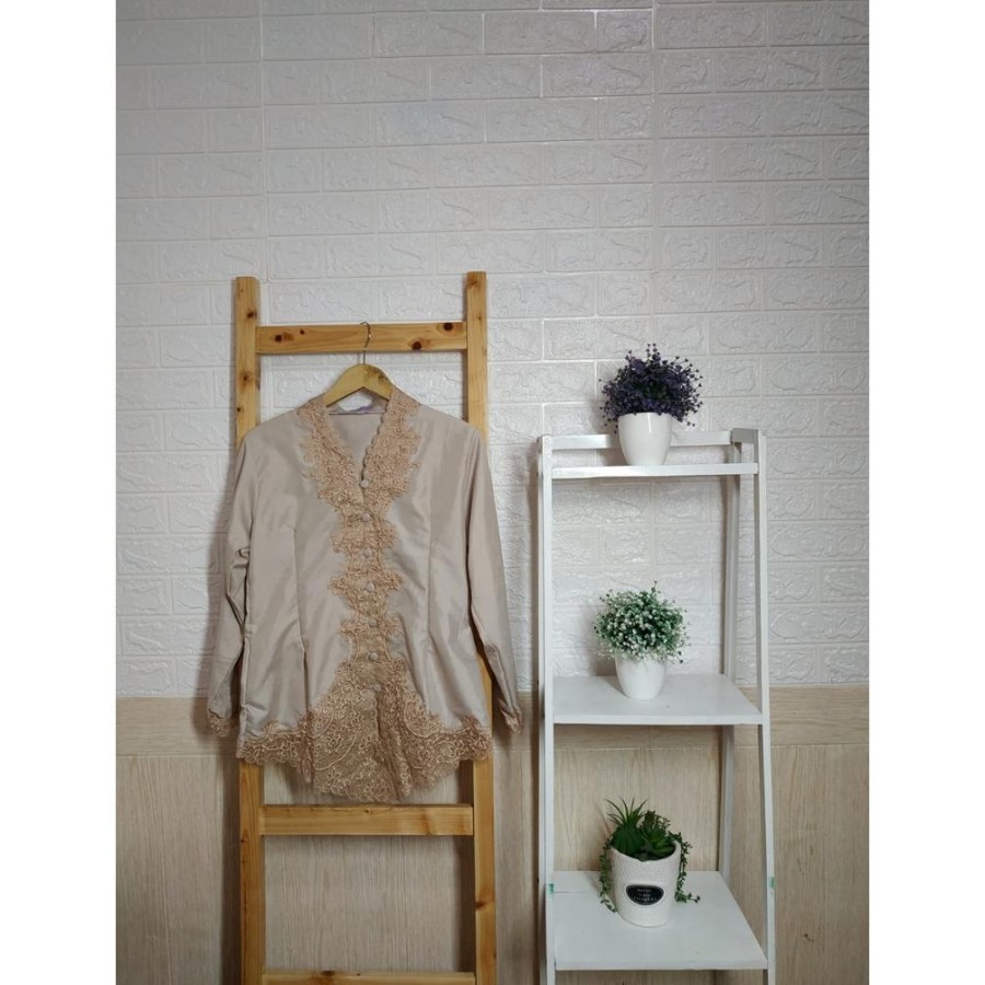  Alantasik Kebaya Encim Bordir