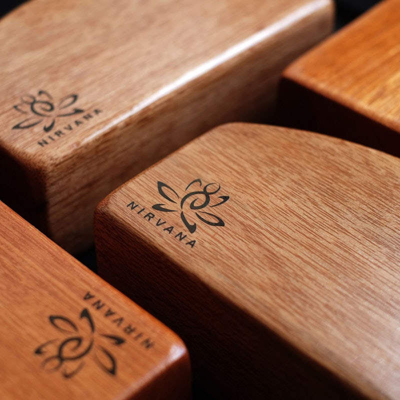 Curva Yoga Block Solid Wood 3