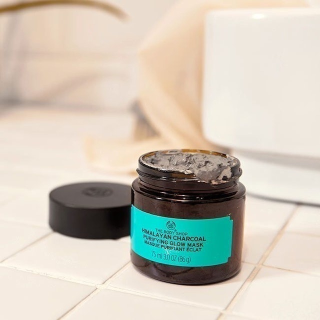 Himalayan Charcoal Purifying Glow Mask 75ml 3