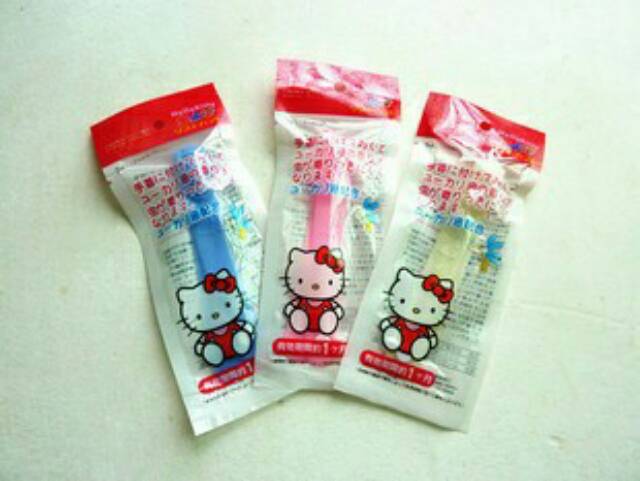  Gelang Antinyamuk Hello Kitty