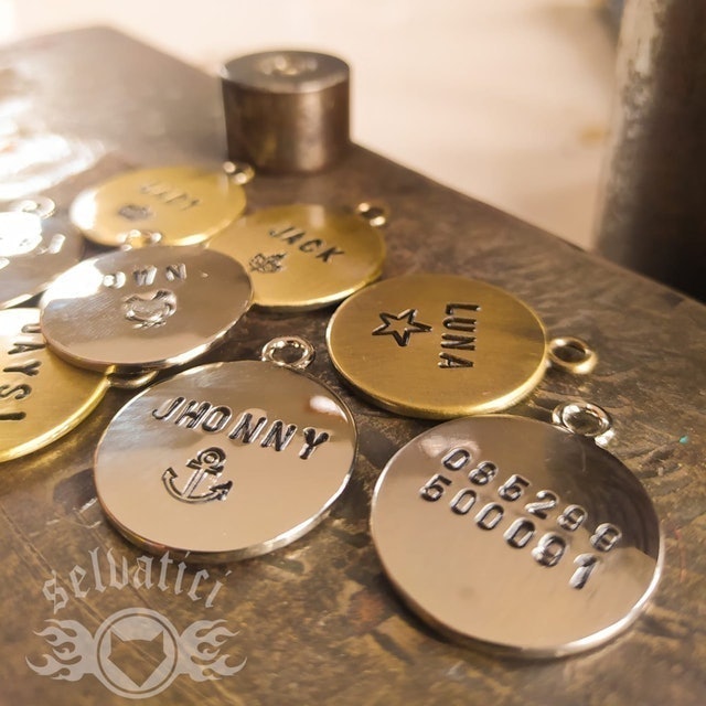 Selvatici Tag Nama Custom Pet Bahan Stainless Steel