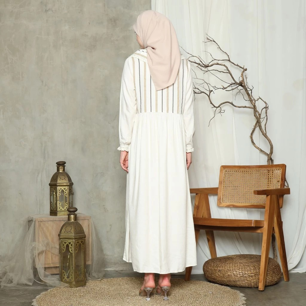 Global  Rilley Gamis Quinza