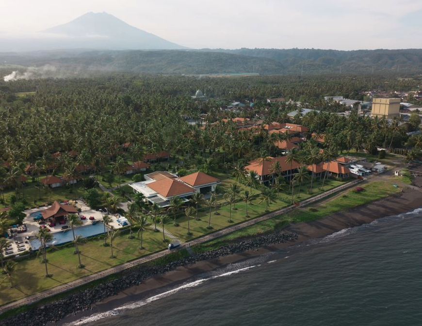  Ketapang Indah Hotel