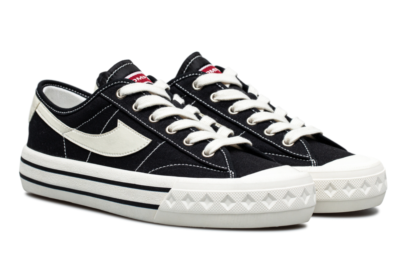 10 Rekomendasi Sepatu Lokal Terbaik (Terbaru Tahun 2025) | mybest