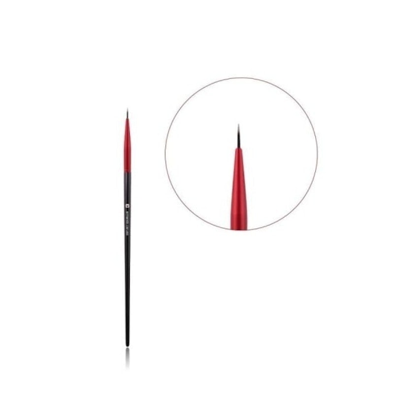 Scarlett Eyeliner Brush 1