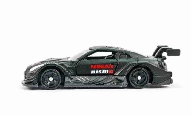 Takaratomy TOMICA Nissan GT-R Nismo GT500