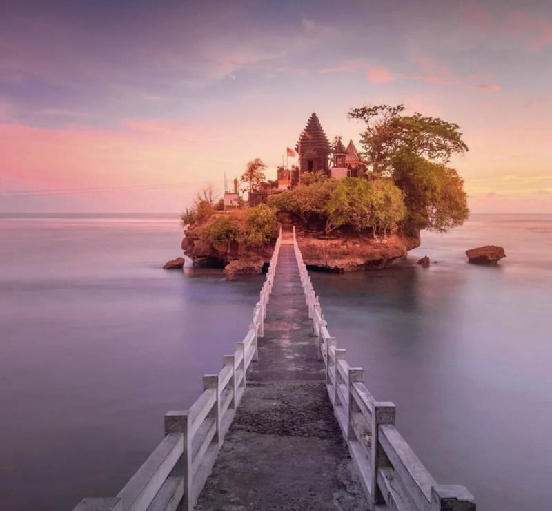 Pantai Balekambang 3