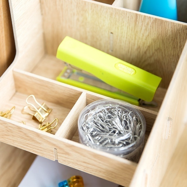 Deli Rak Kayu Multifungsi