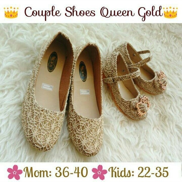  Couple Shoes Queen Gold