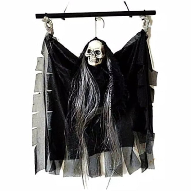 Dekorasi Halloween Setan Gantung 1