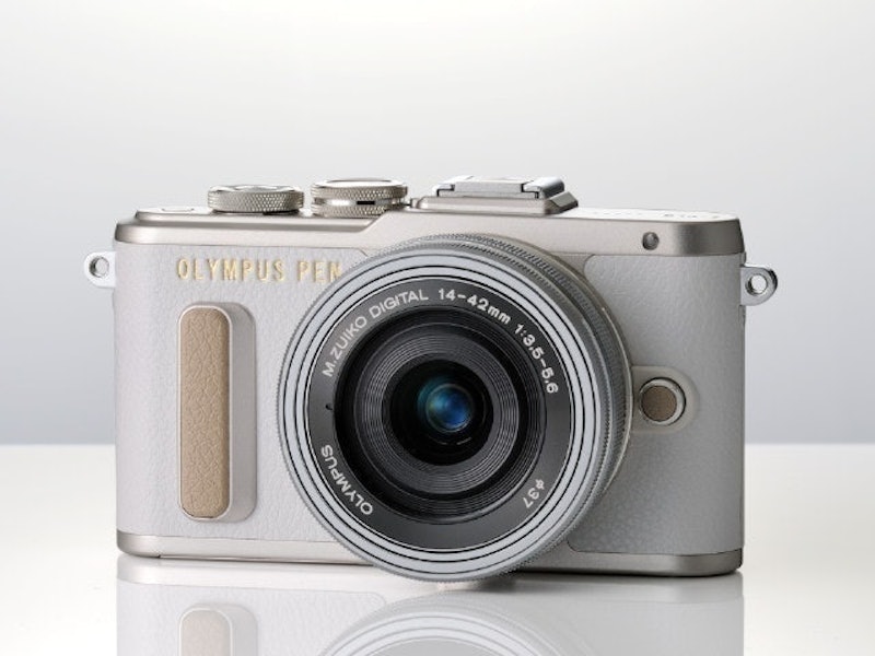 PEN E-PL8 2
