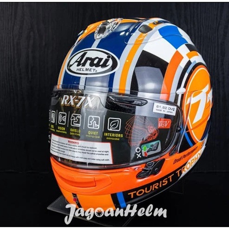 Arai RX-7X Isle of Man TT 2025 4