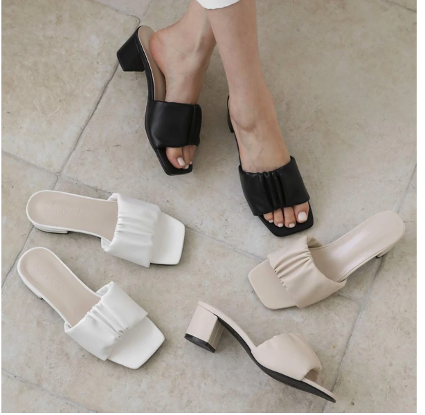  SAPPUN Belir Wrinkle Mule Sandals