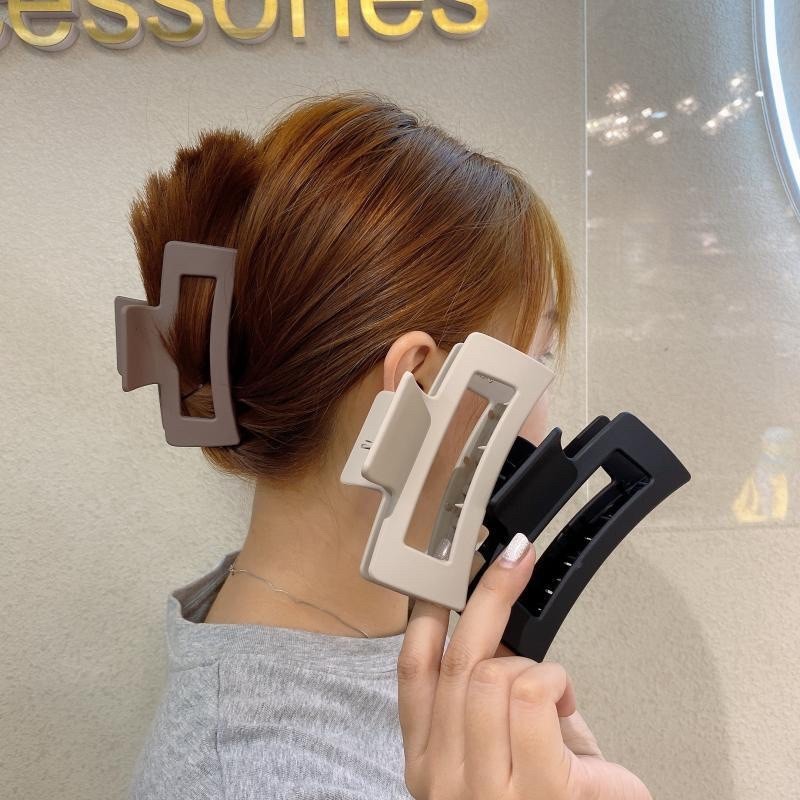  Town Shell Start Up Doff Korean Jumbo Hair Claw