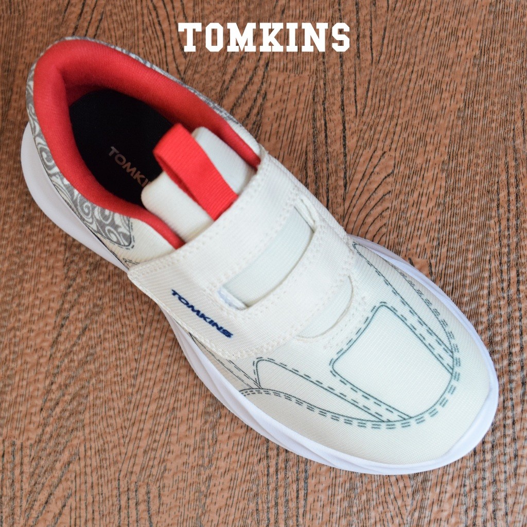 Primarindo Asia Infrastructure Tomkins Crystal