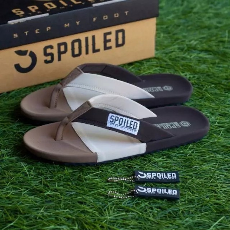 Spoiled Casual Slipper 3