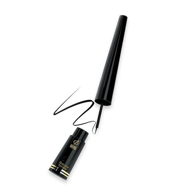 Fine Line Eyeliner
