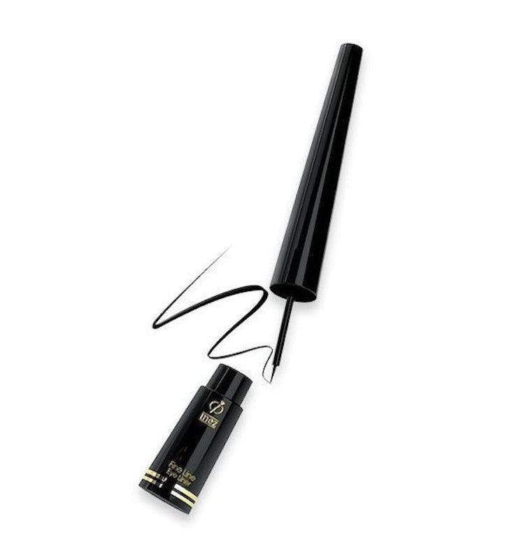 Fine Line Eyeliner 1