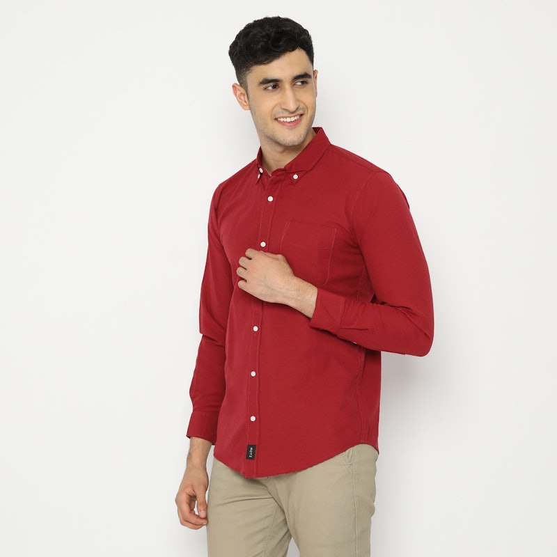 Kemeja Lengan Panjang True Basic Pocket Maroon 3