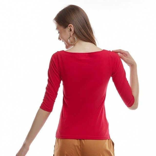 Club 2 in Red
