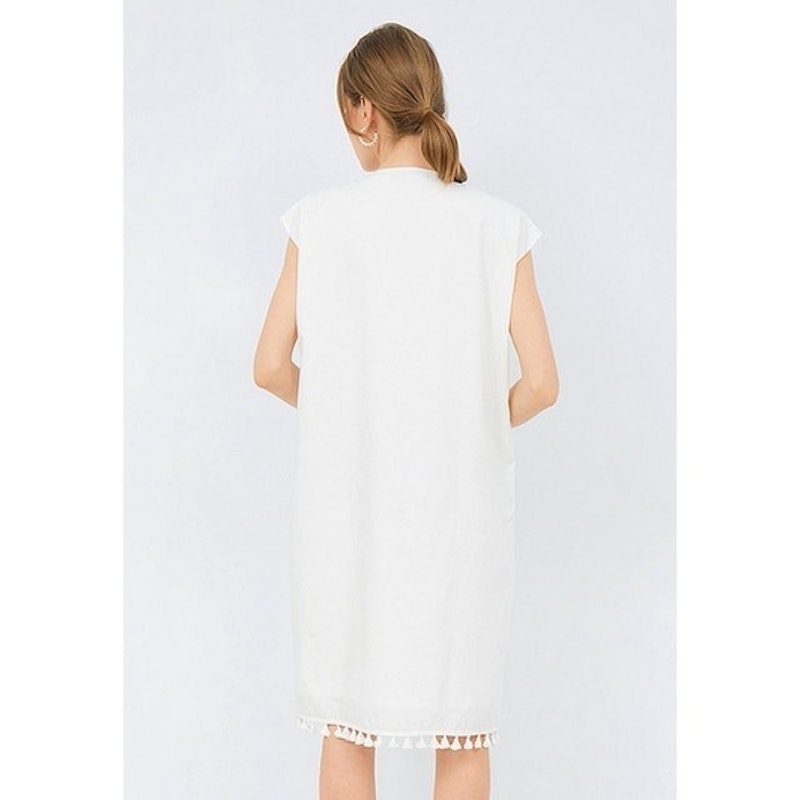 The Executive Short Kaftan with Tassel Details 2