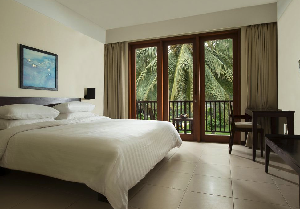  Ketapang Indah Hotel