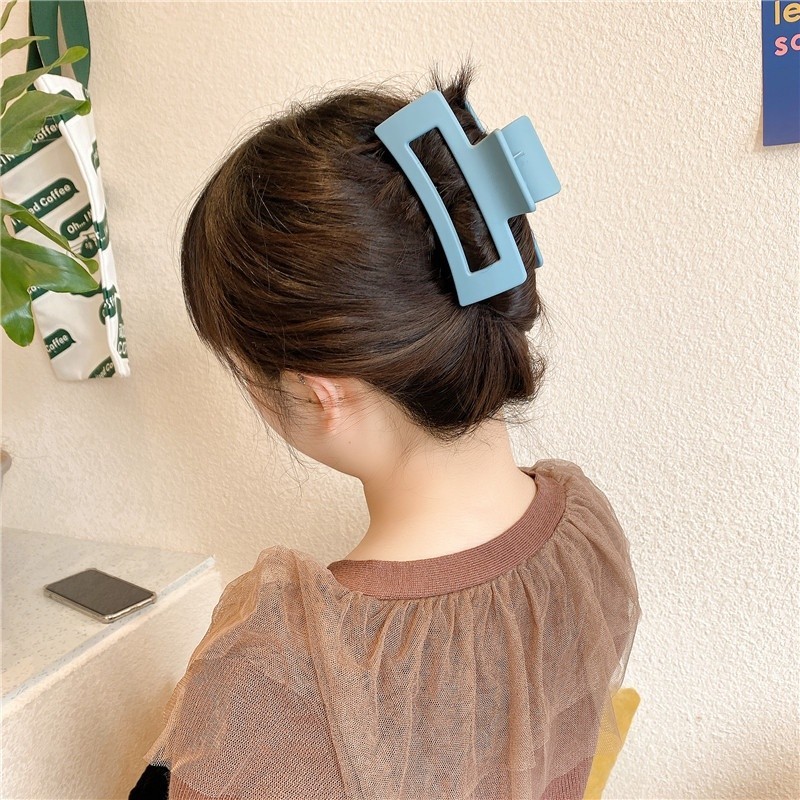  Town Shell Start Up Doff Korean Jumbo Hair Claw