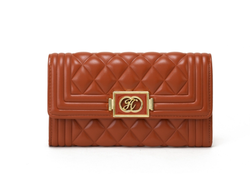 Lucy Wallet 1