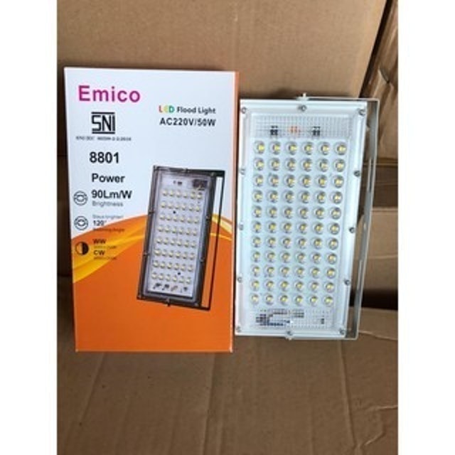 Emico LED Flood Light AC 220 V/ 50 W 8801