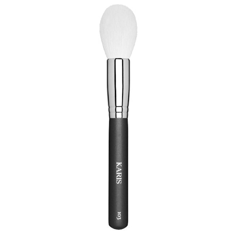 Round Blush Brush 1