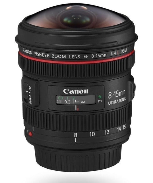 EF 8-15mm f/4L Fisheye USM 1
