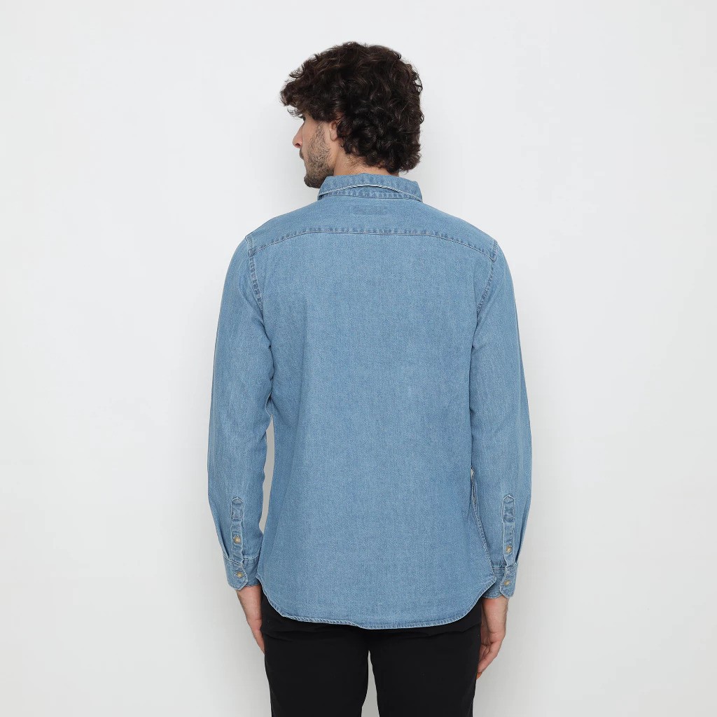 Citra Agung Busana Platini Kemeja Pria Lengan Panjang Katun Denim Biru Muda 76421