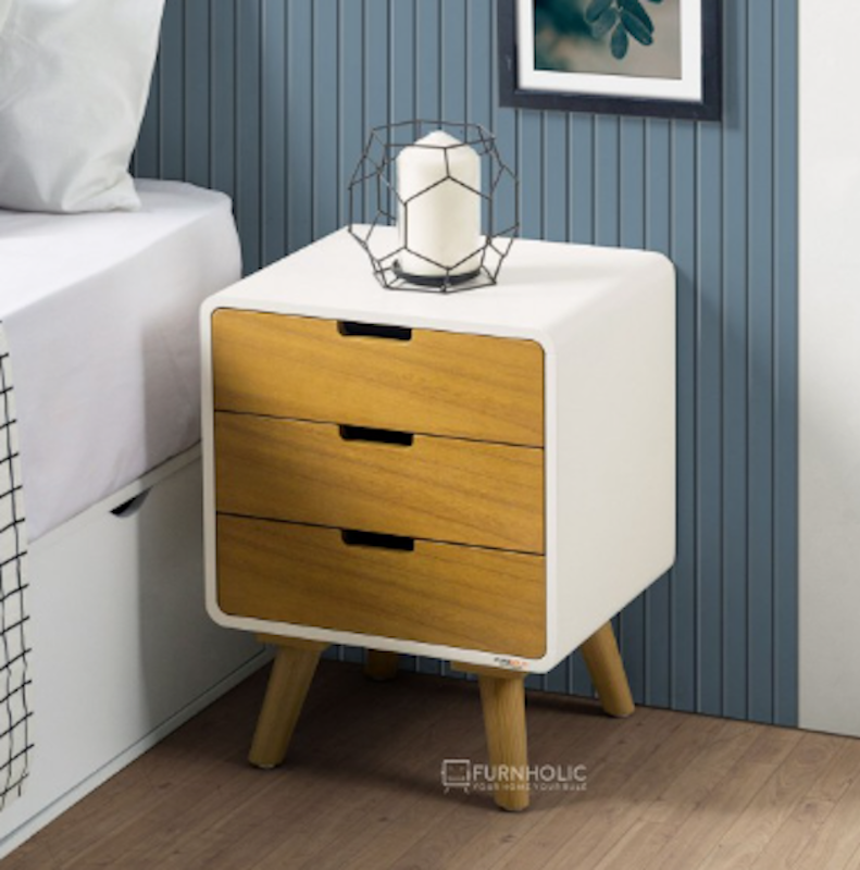 Euro Oak Night Stand 1