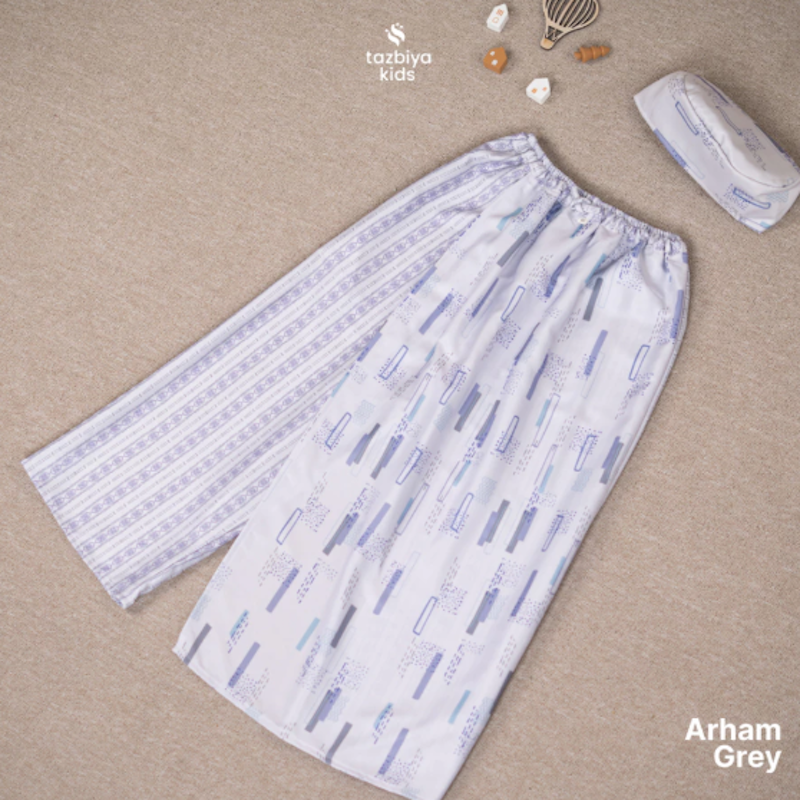 Tazbiya Sarung + Peci Anak Laki-laki Motif 2