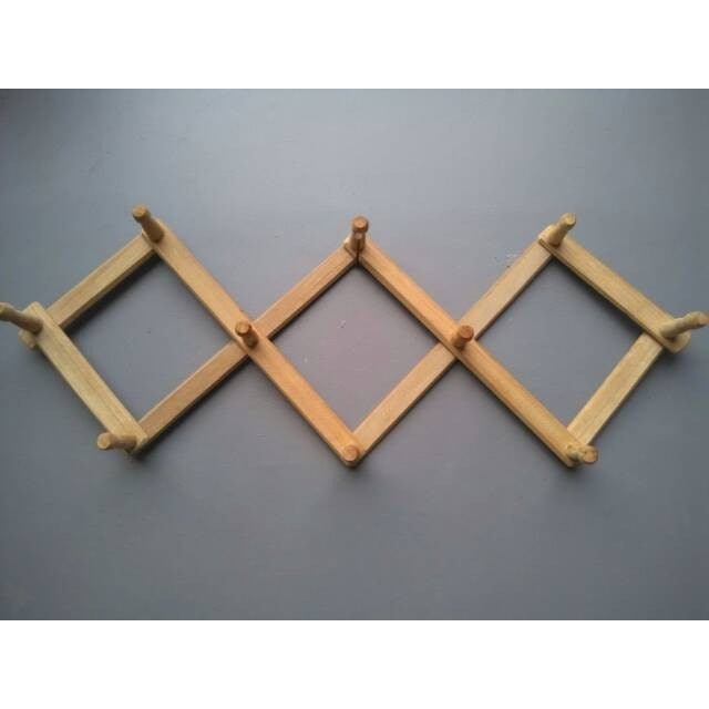 Gantungan Baju Kayu Lipat