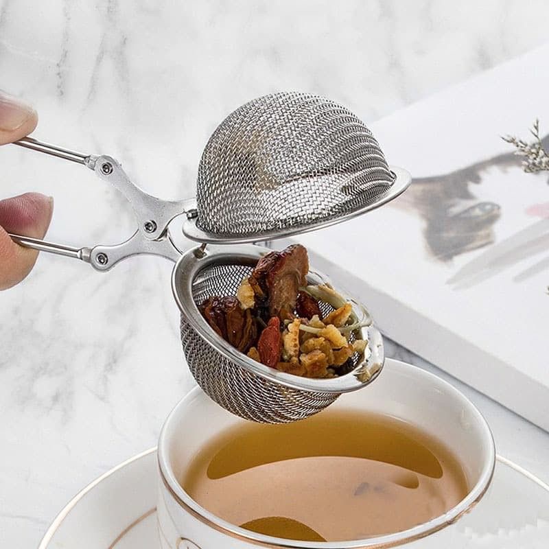 Seduh Pertama Tea Infuser Strainer with Handle