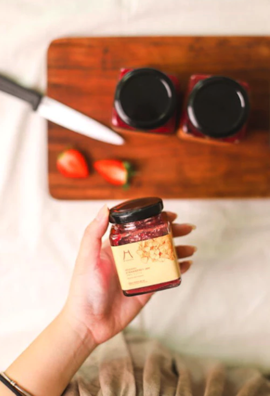 Hyoshii Premium Japanese Strawberry Jam 100 ml 4