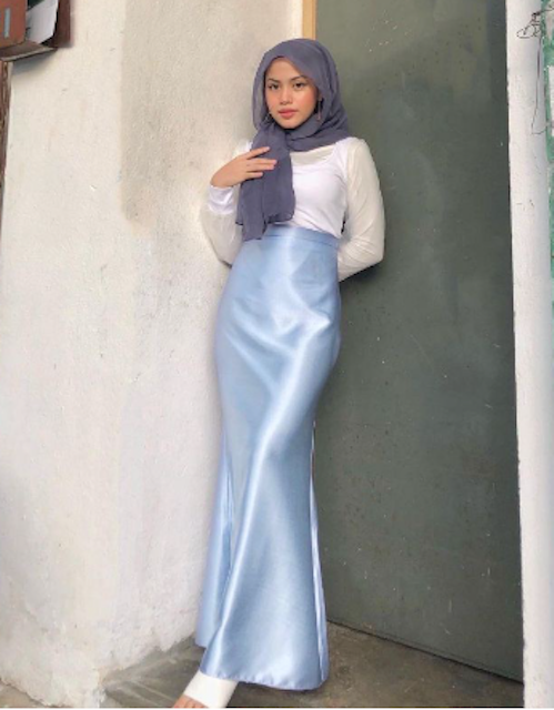 Rok Satin
