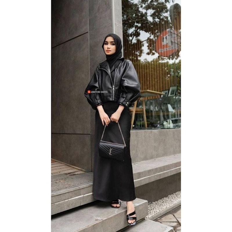 JNK x SALWA Jaket Wanita Single Breasted Punk 3
