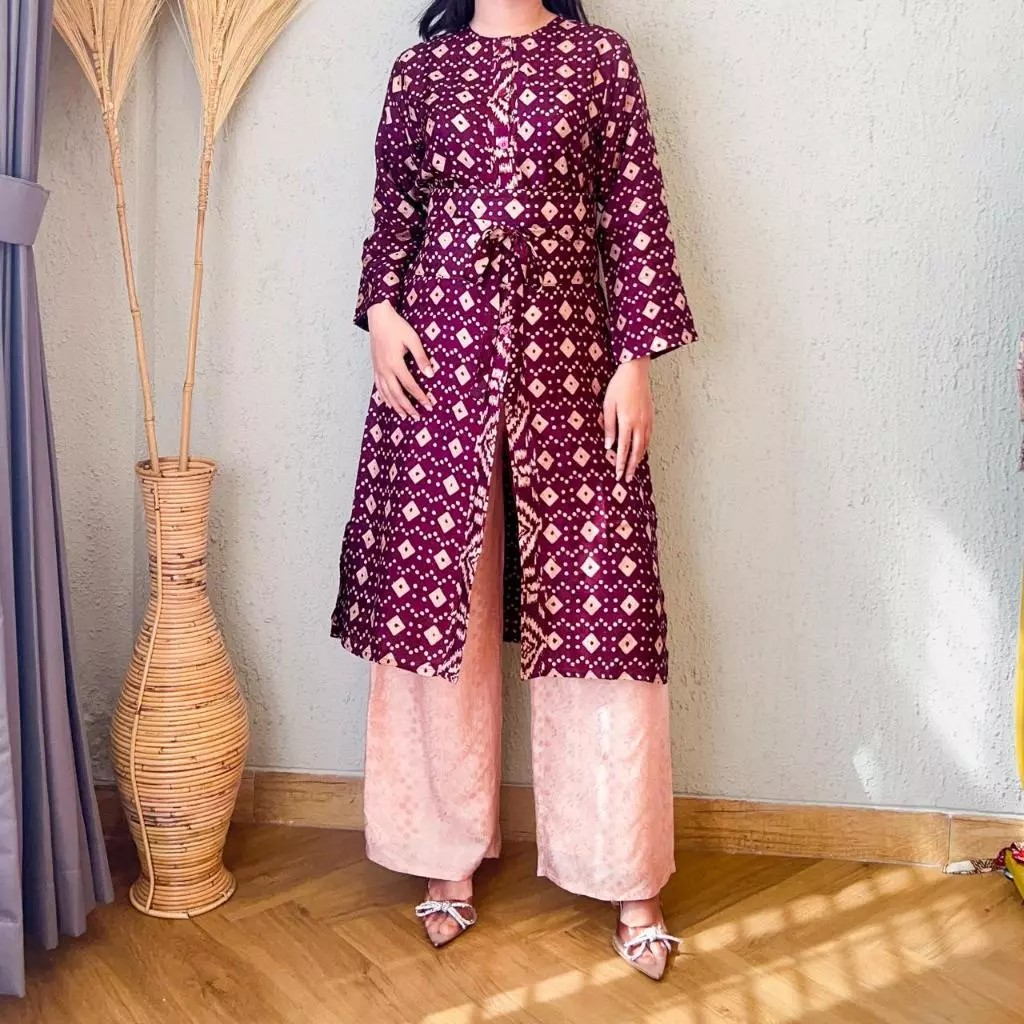  Lausboutique Selly Long Sleeve Seri Jumputan