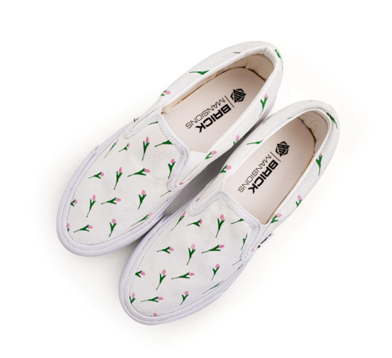 Brick Mansions Slip On Mission Tulip Flowers 4