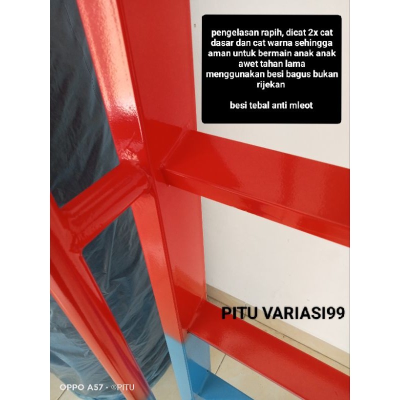  Seluncuran Anak Fiberglass dengan Tangga