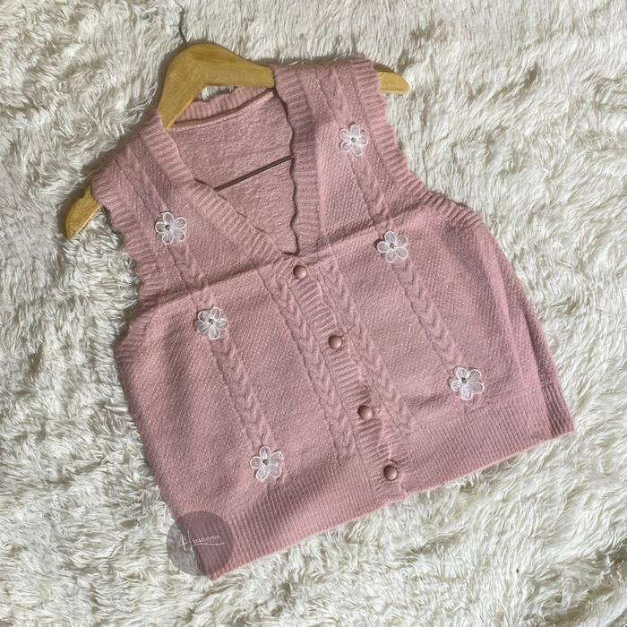  Haseena Vest Knit Naima