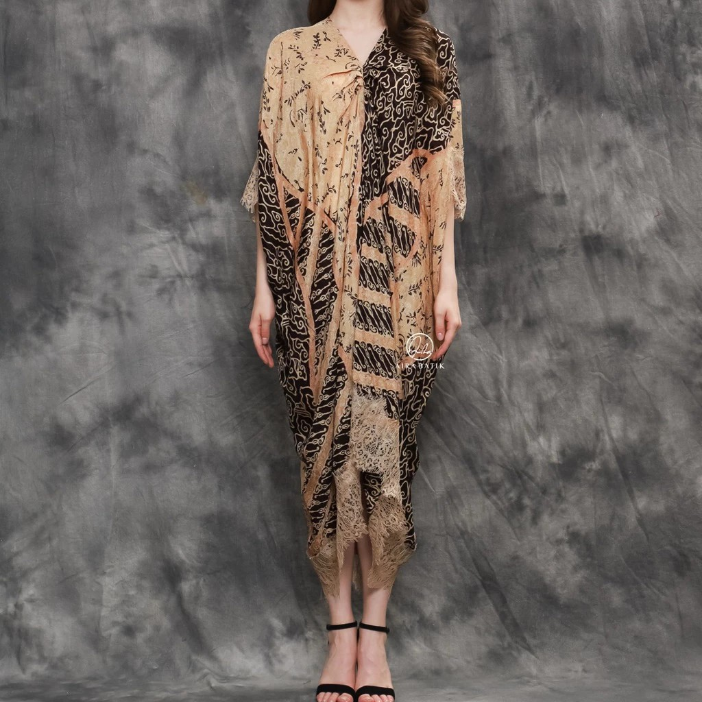Aira Batik Kamelia Kaftan Dress
