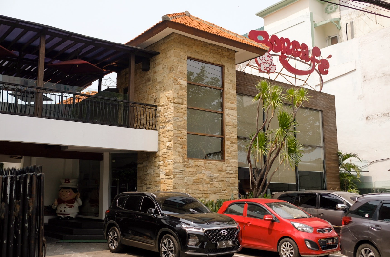 10 Rekomendasi Restoran di Surabaya Terbaik  4