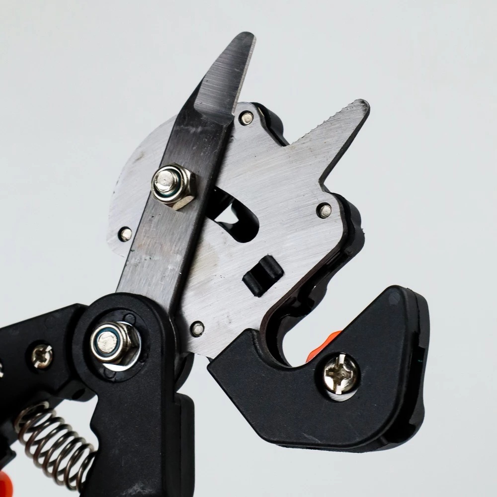 Jakarta Digital Nusantara Taffware Gunting Okulasi Sambung Batang Tanaman  210