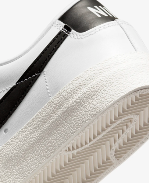 Nike  Blazer Low '77 DC4769-102